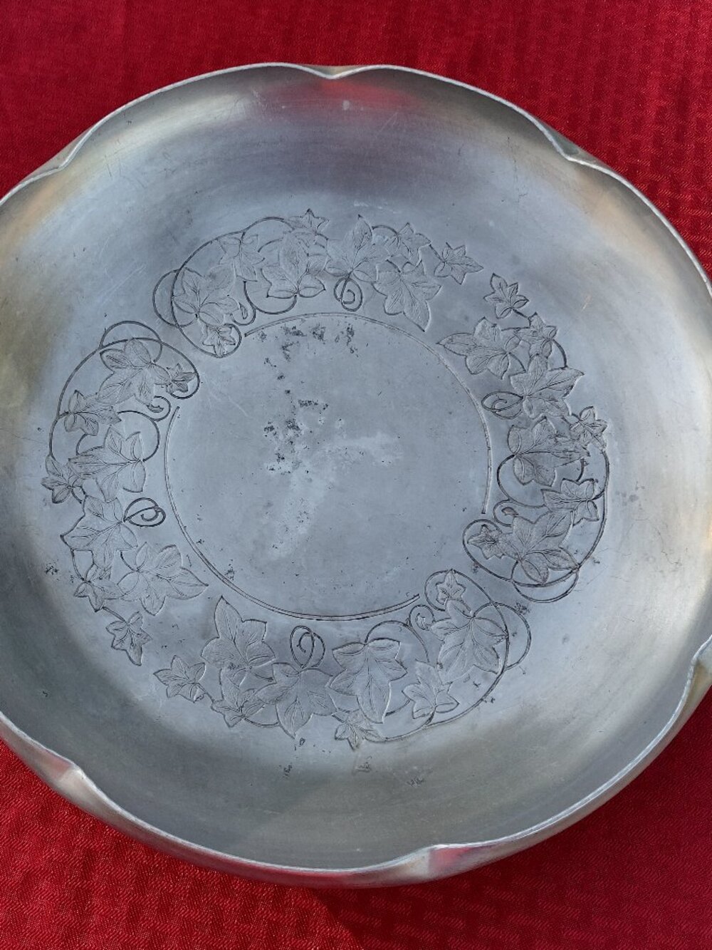 Vintage Round Hand-Wrought Aluminum Tray with Ivy Pattern - 14.5 inches in diame